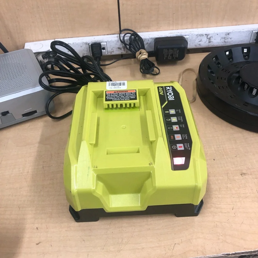 RYOBI OP406A 40-Volt Lithium-Ion Rapid Charger